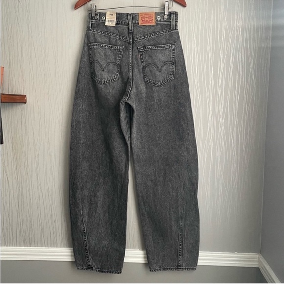 NWT Levi’s Cinch Barrel Jeans Black - Picture 11 of 15